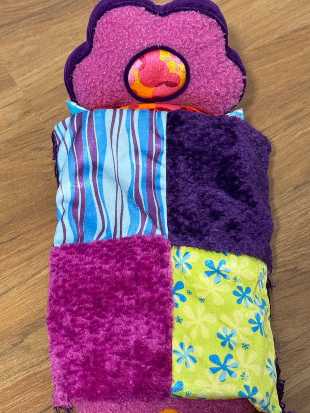 Groovy Girls Bed